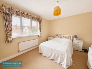 Bedroom - click for photo gallery